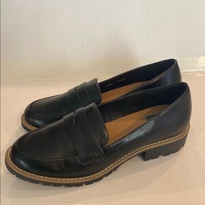 DV by Dolce Black Crisp Vegan Leather Lug Loafer Shoes